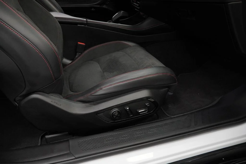 Used 2024 White Dodge R/T Scat Pack Track Pack image 44