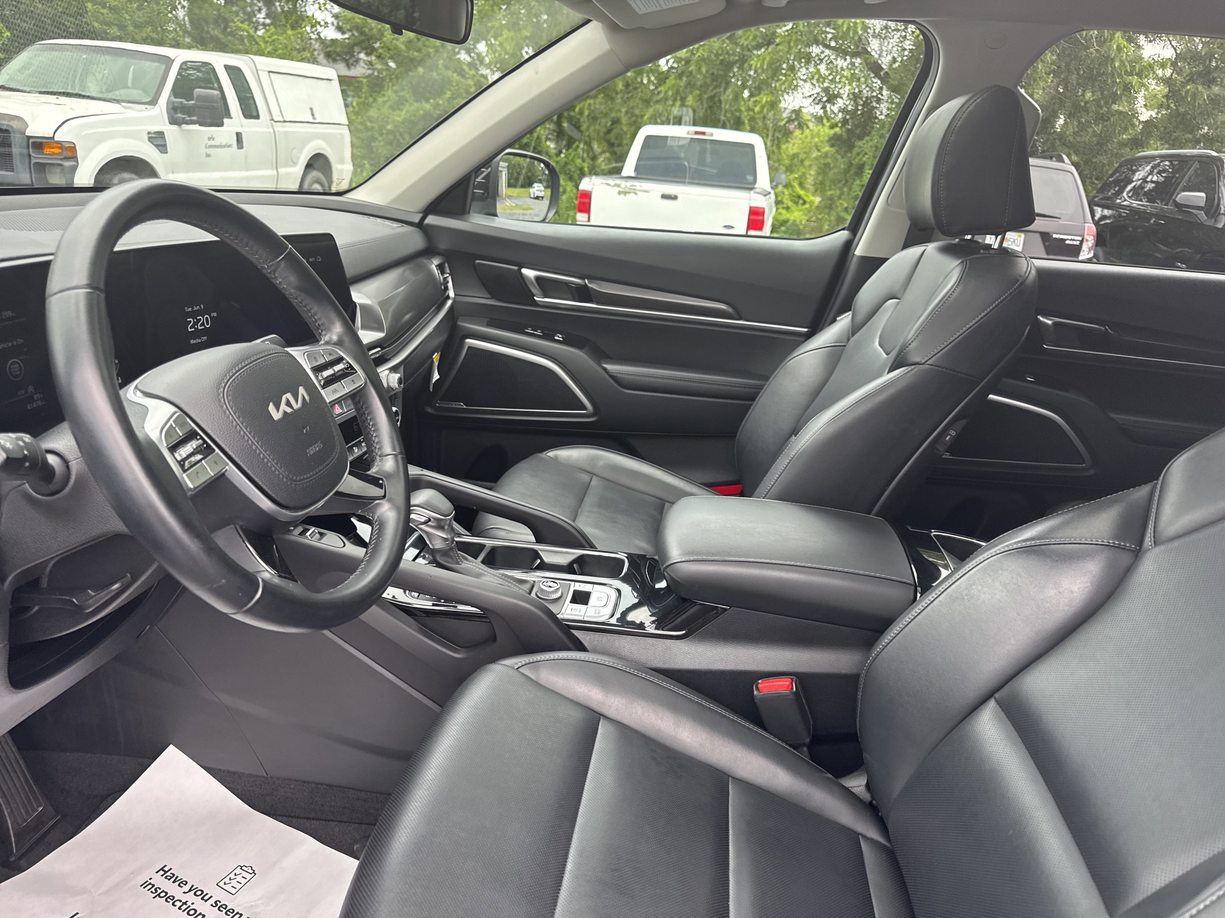 Used 2025 Ebony Black Kia S image 13