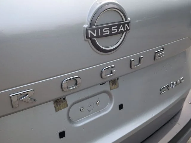 Used 2023 Silver Nissan SV image 32