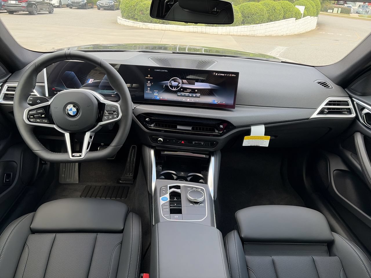 New 2026 Tanzanite Blue II Metallic BMW eDrive40 image 28