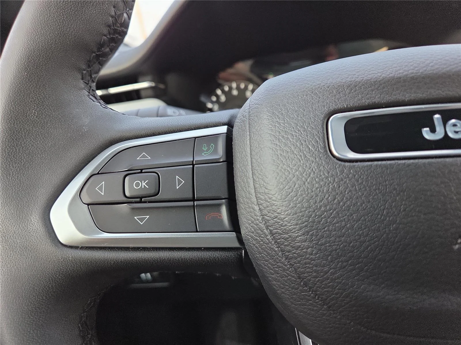 Used 2024 Bright White Clearcoat Jeep Limited image 16