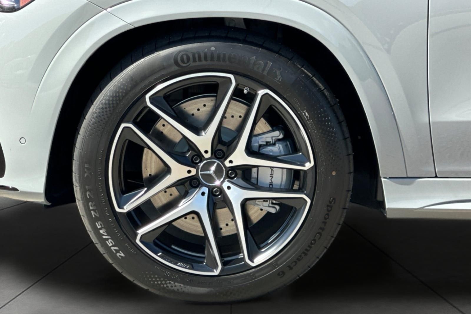 New 2026 MANUFAKTUR Alpine Grey Mercedes-Benz GLE 53 AMG® image 4