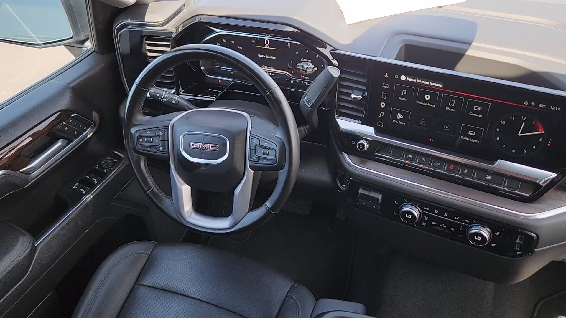 Used 2025 Sterling Metallic GMC SLT image 5