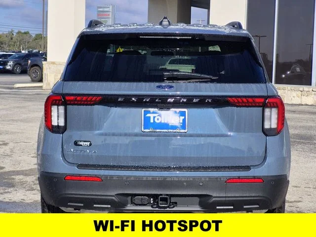 2026 Ford Explorer Active - Photo 7