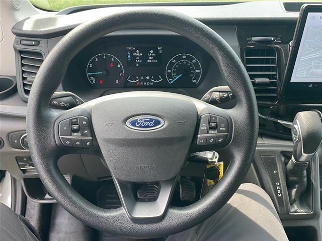 Used 2024 Oxford White Ford T350 AWD SRW image 36