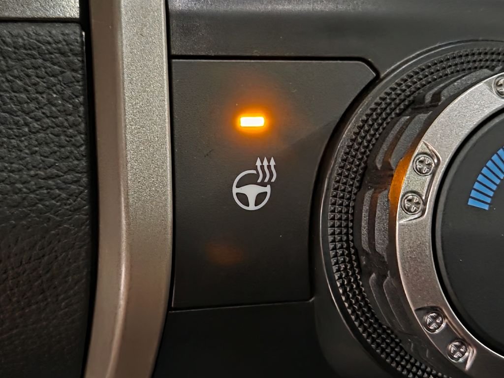 Used 2025  Toyota TRD Off-Road image 32