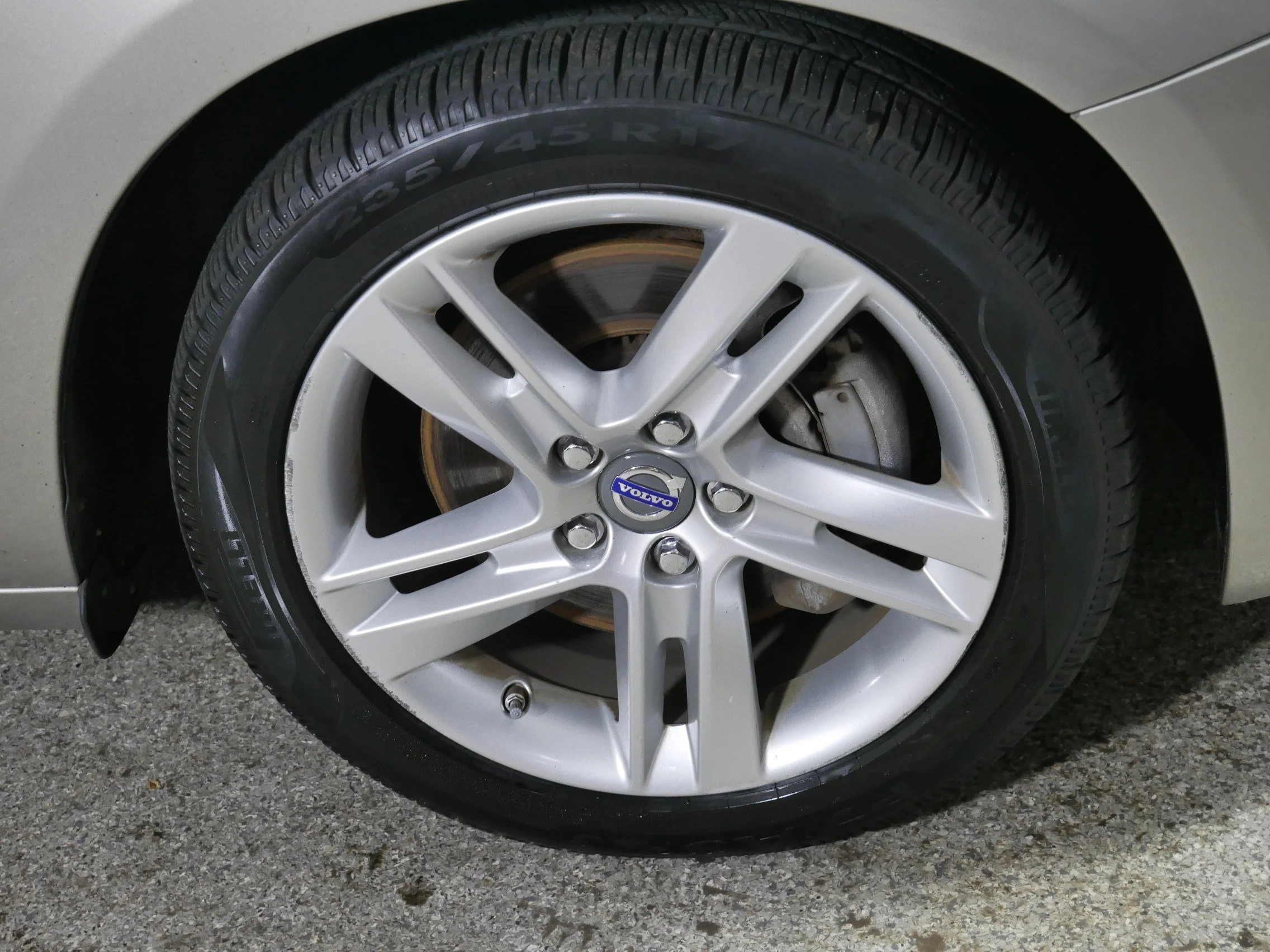 Used 2014 Seashell Metallic Volvo T5 image 15