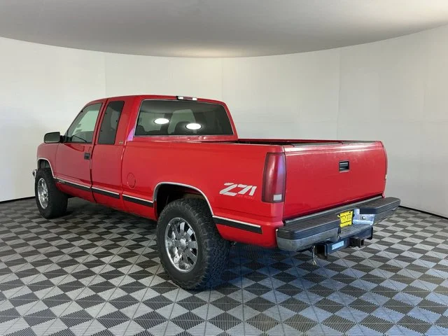 Used 1995  Chevrolet Cheyenne image 5