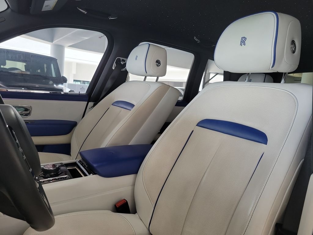 Used 2022 White Rolls-Royce Base image 20