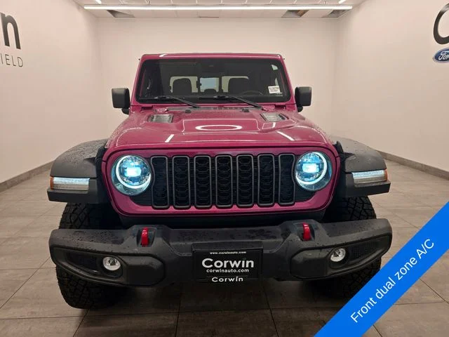 Used 2024 Tuscadero Pearlcoat Jeep Rubicon image 8