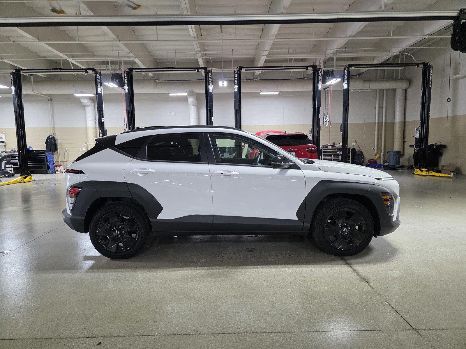 Certified Used 2026 Atlas White Hyundai SEL Sport image 8