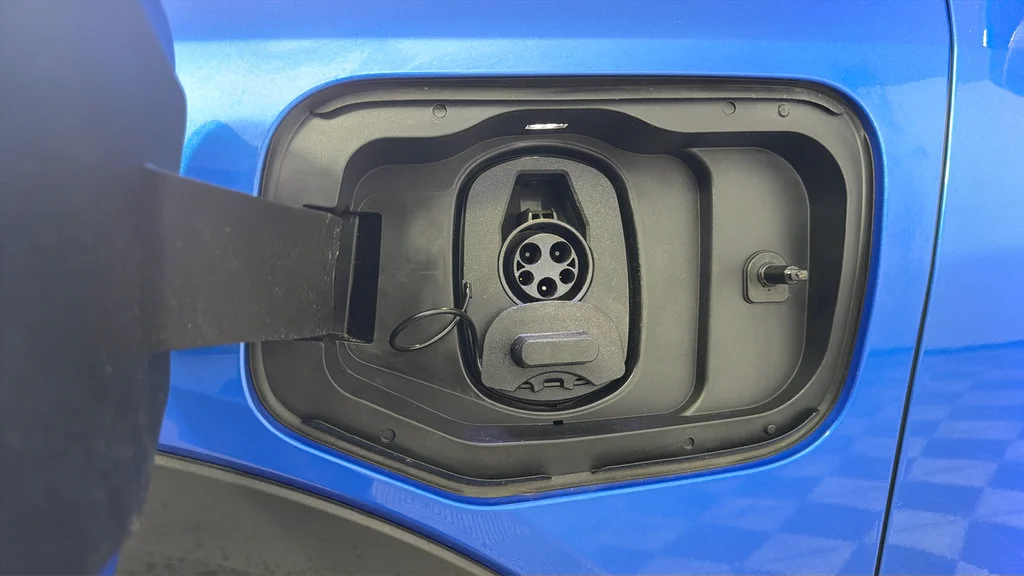 Used 2025 Riptide Blue Metallic Chevrolet LT image 38