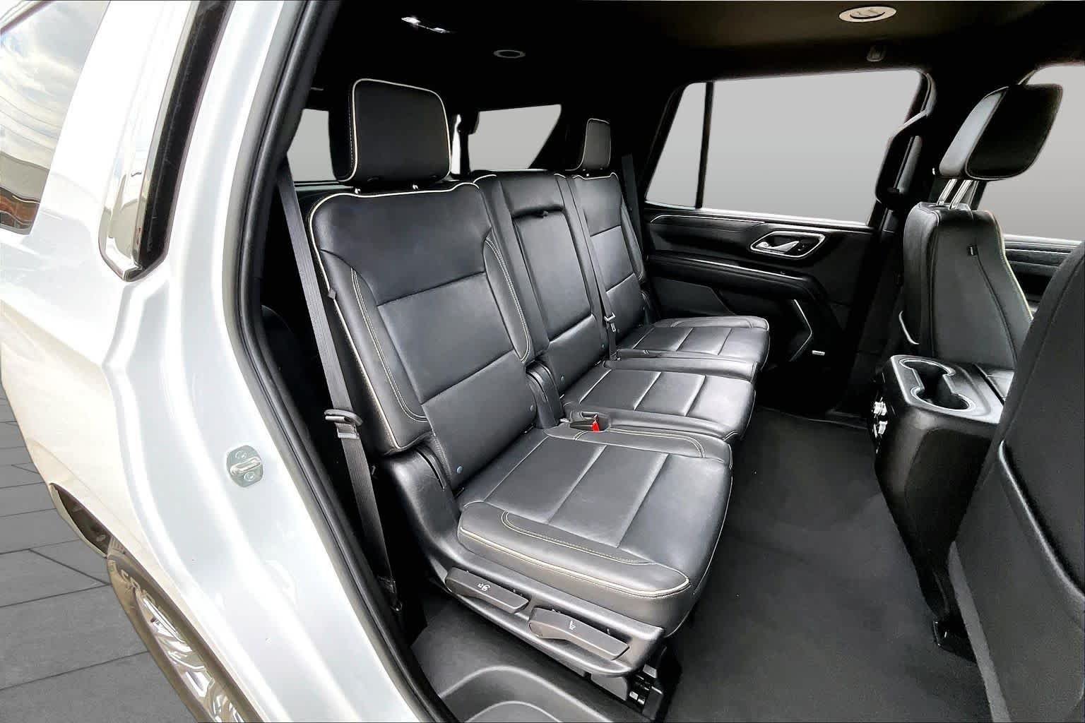 Used 2023 Summit White GMC SLT image 20