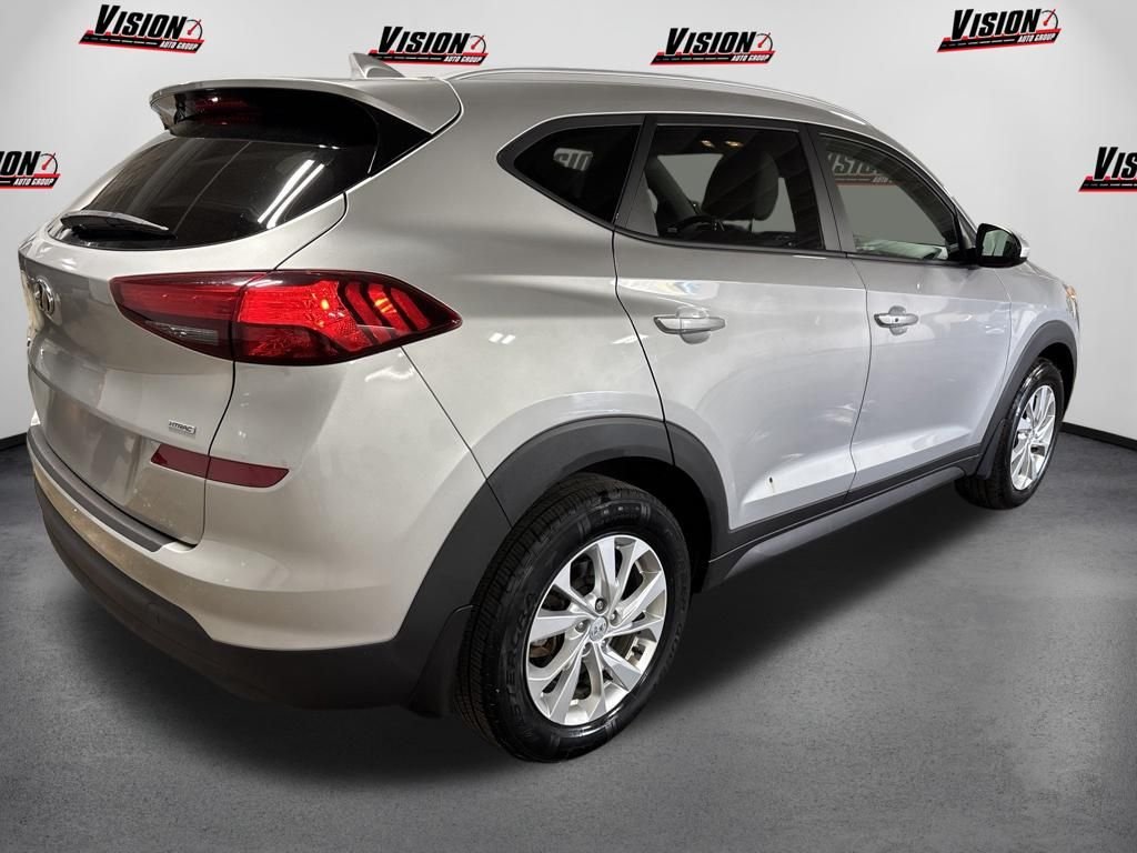 Used 2020 Silver Hyundai Value image 5