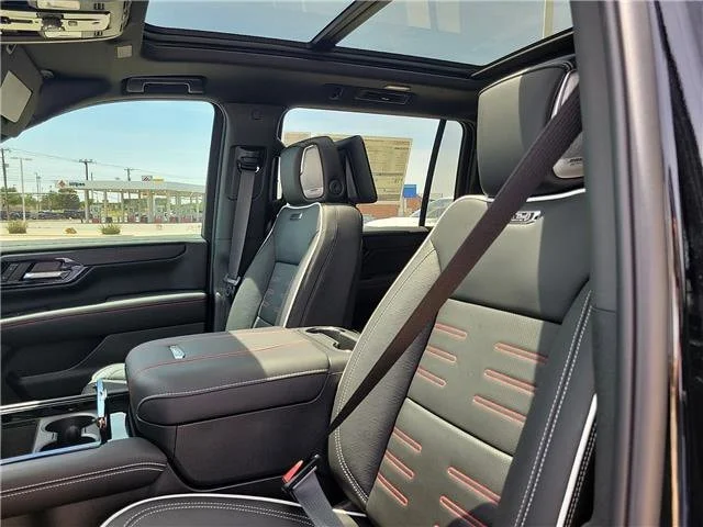 New 2026 Onyx Black GMC AT4 Ultimate image 15