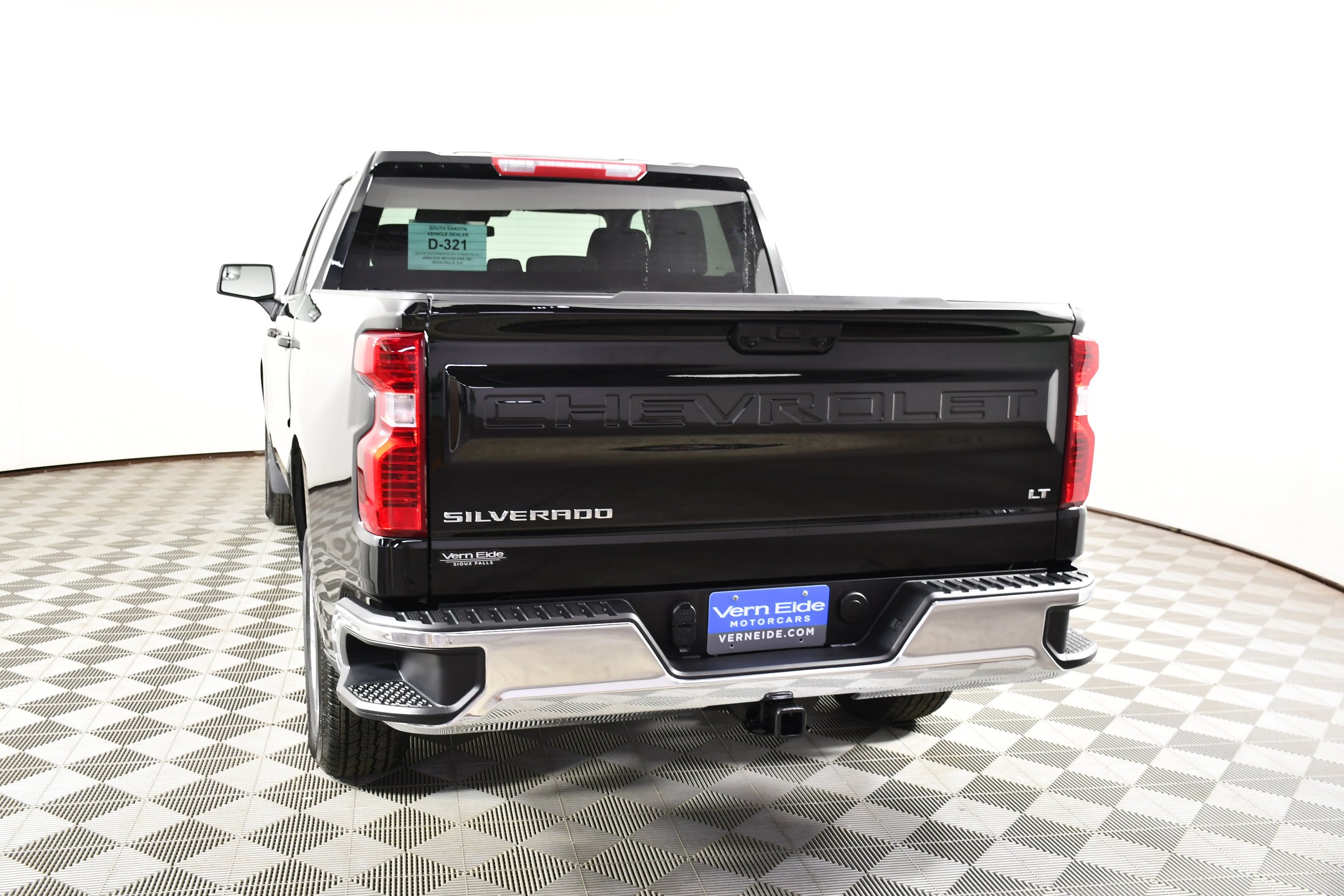 Used 2026 Black Chevrolet LT image 7