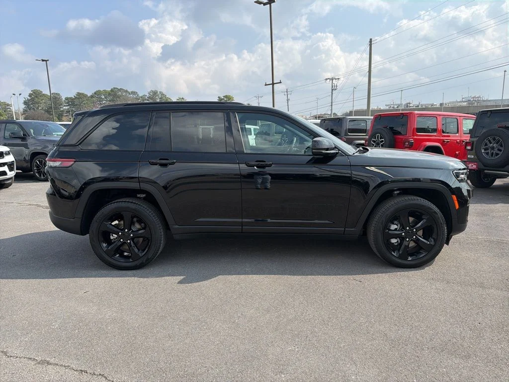 Used 2025 Black Jeep Limited image 6