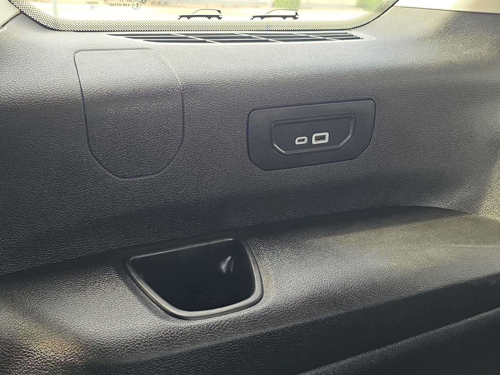 Used 2024 Black Jeep Limited image 25