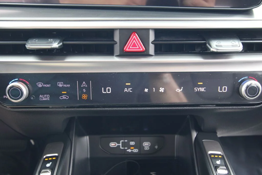 New 2026 Gray Kia S image 32