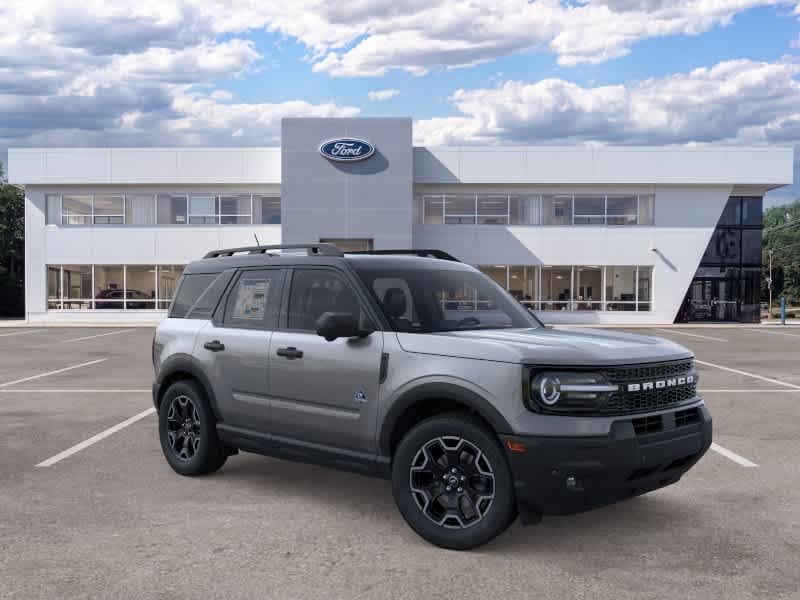 New 2026 Carbonized Gray Metallic Ford Outer Banks® image 7
