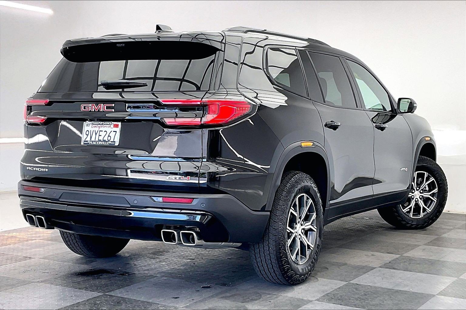 2026 GMC Acadia AT4 - Photo 13