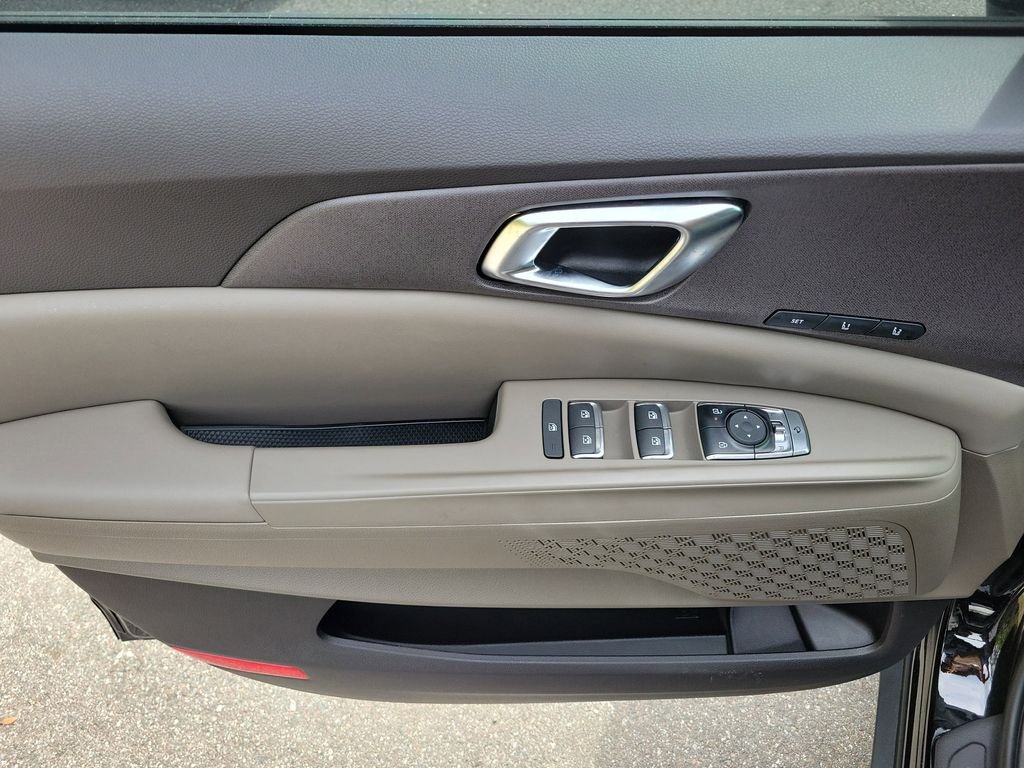 New 2026 Aurora Black Pearl Kia EX image 20