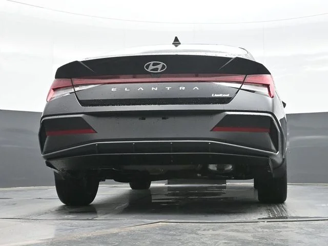 New 2026 Black Hyundai Limited image 18