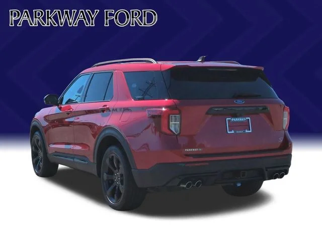 Used 2023 Red Ford ST image 3