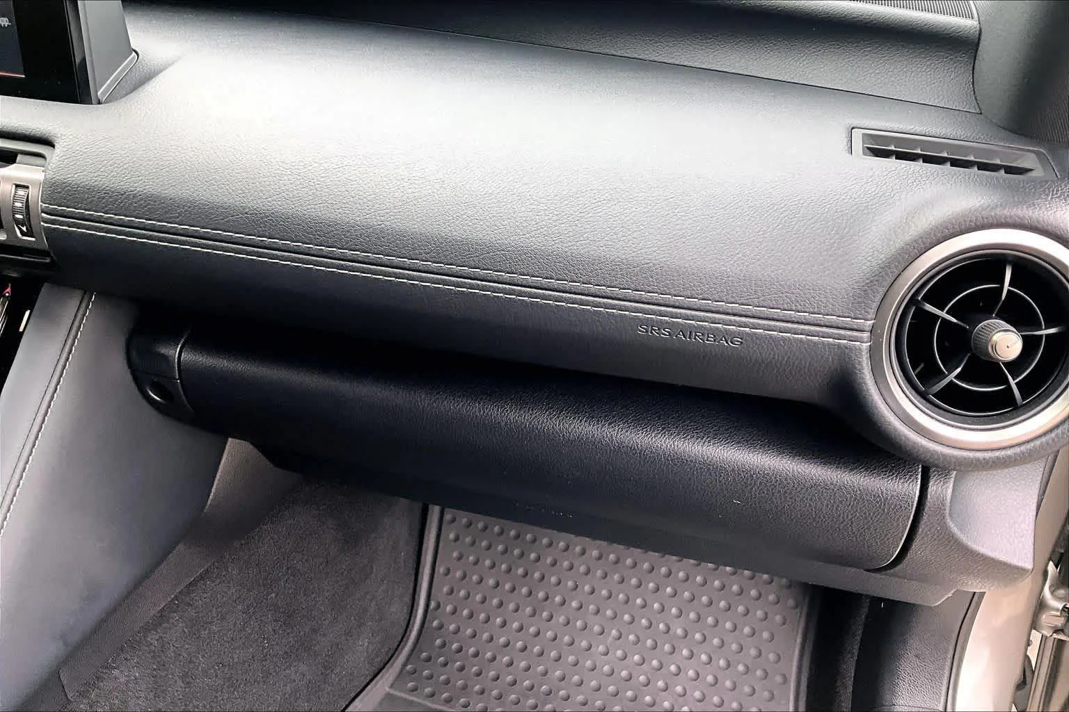 Used 2021 Atomic Silver Lexus F SPORT image 19