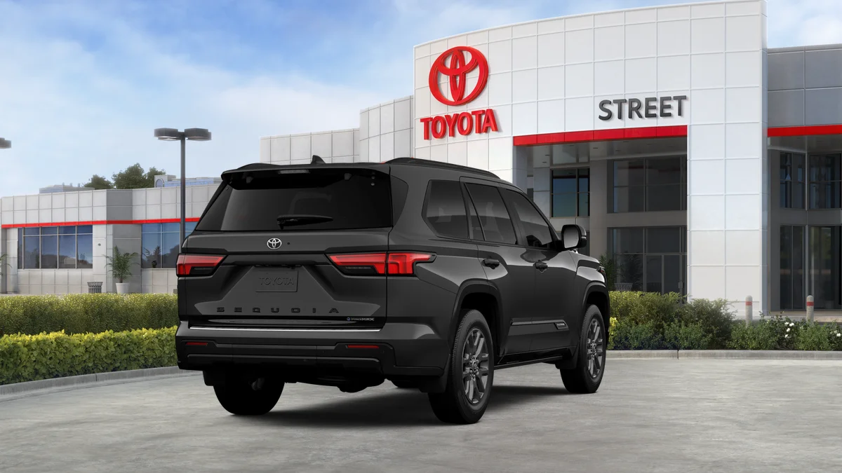 New 2026 Magnetic Gray Metallic Toyota Platinum image 10