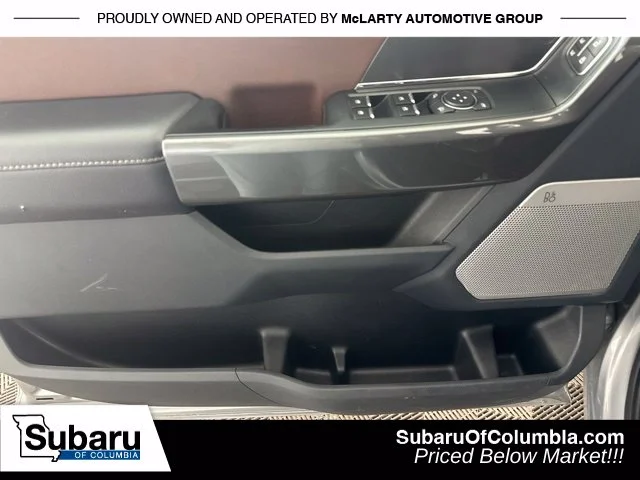 Used 2022 Silver Ford  image 23