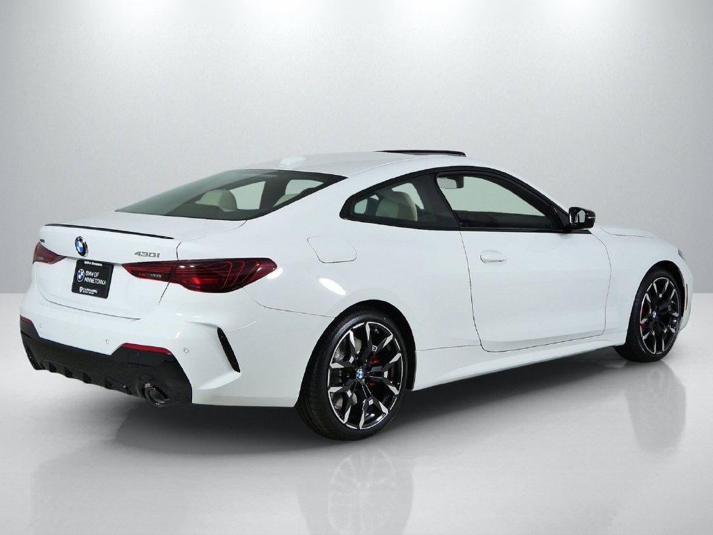 New 2027 Alpine White BMW 430i xDrive image 9
