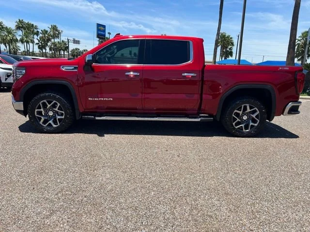 Used 2023 Volcanic Red Tintcoat GMC SLT image 4