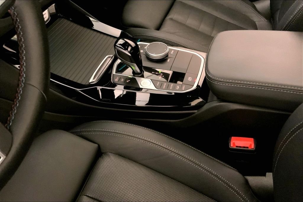 Certified Used 2024 Brooklyn Grey Metallic BMW  image 22