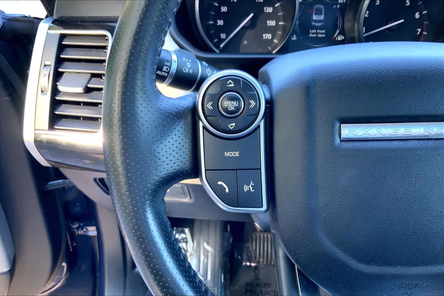 Used 2017 Fuji White Land Rover HSE image 23