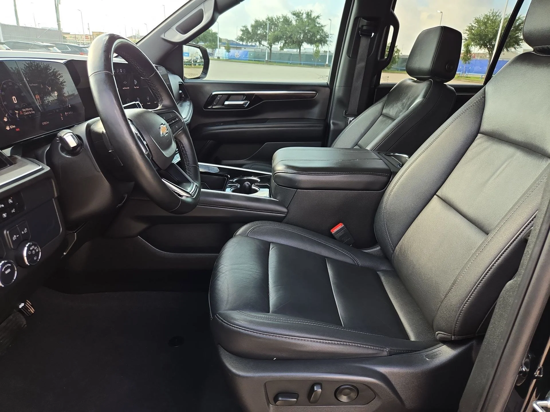 Used 2025 Black Chevrolet LT image 14