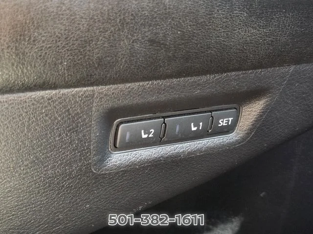 Used 2017 Black Nissan Platinum image 31