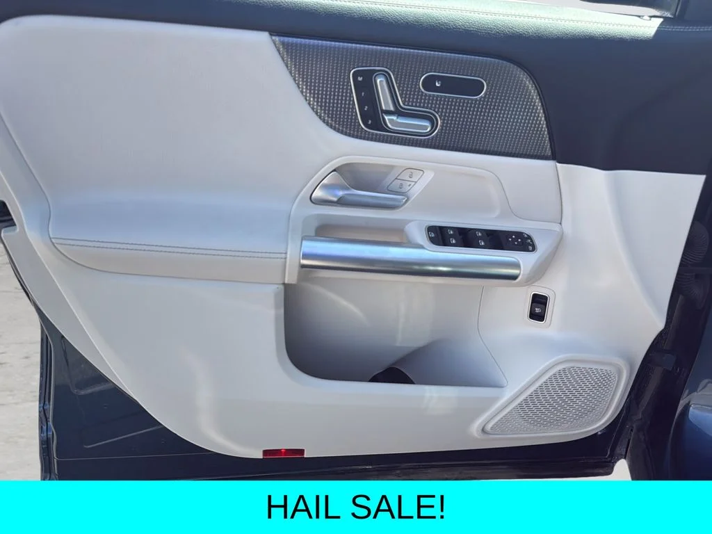 Used 2022 Blue Mercedes-Benz GLA 250 image 11