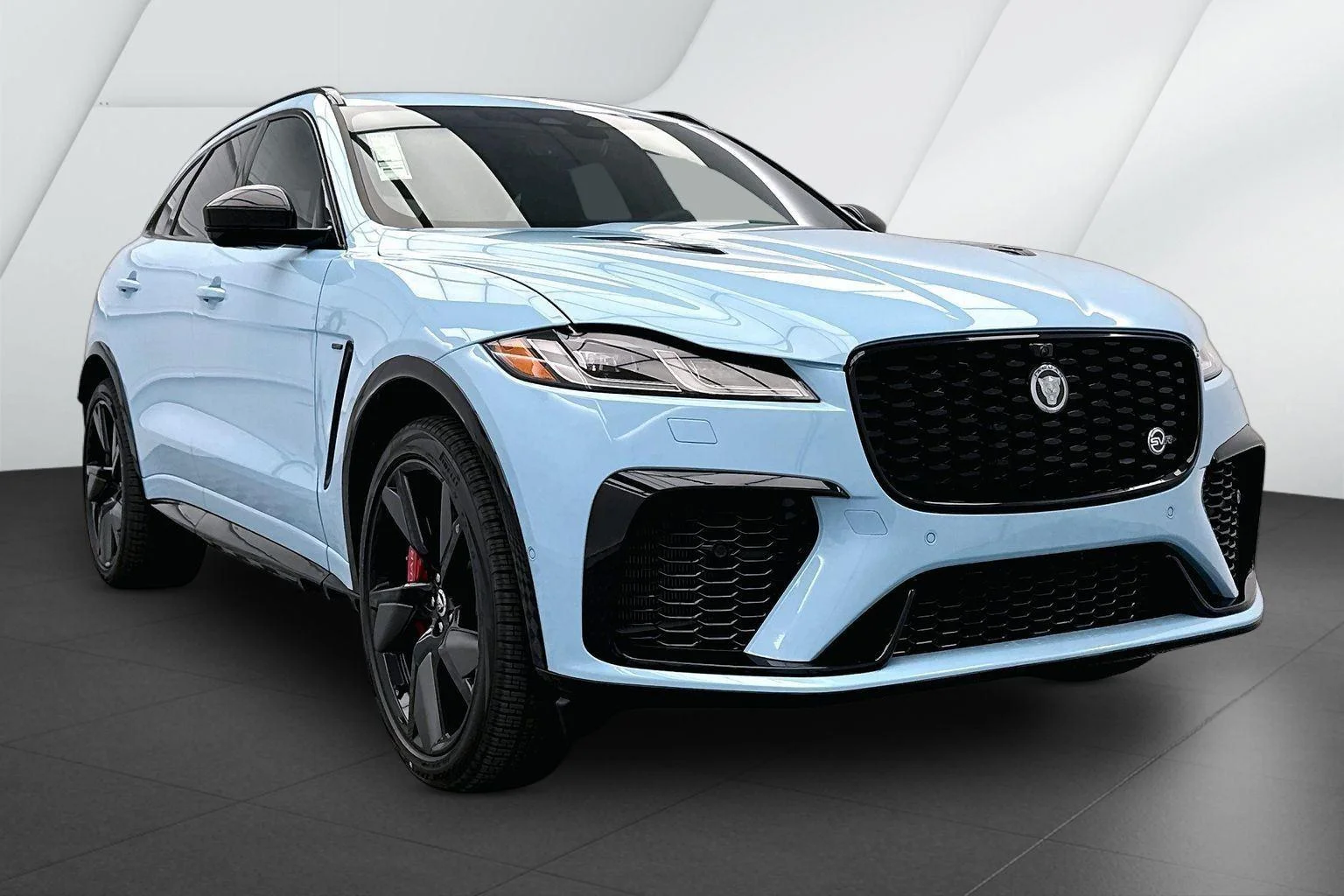 2026 Jaguar F-PACE SVR 575 Edition AWD's photo