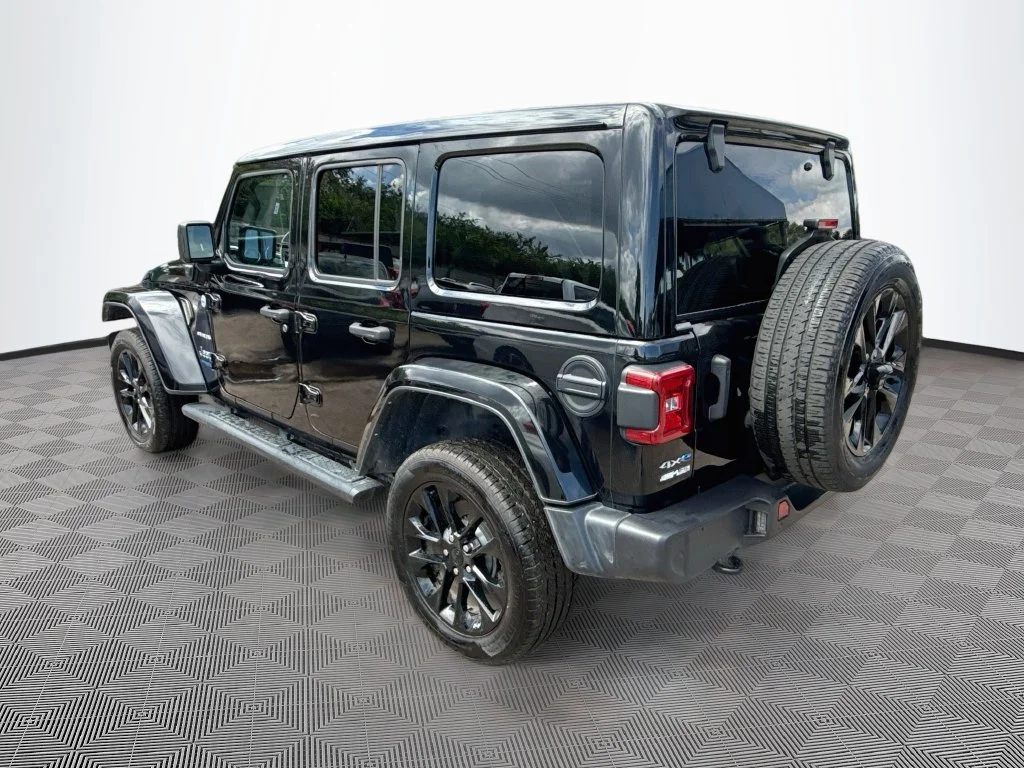 Used 2021 Black Jeep Unlimited Sahara 4xe image 7