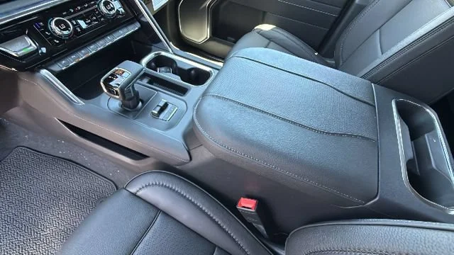 New 2026 Glacier White Tricoat GMC Denali image 13