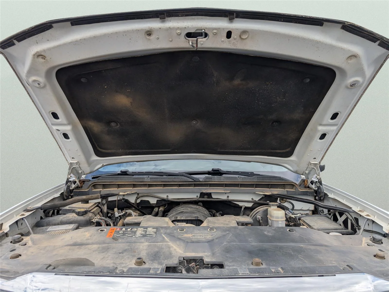 Used 2019 SUMMIT WHITE Chevrolet Work Truck image 31