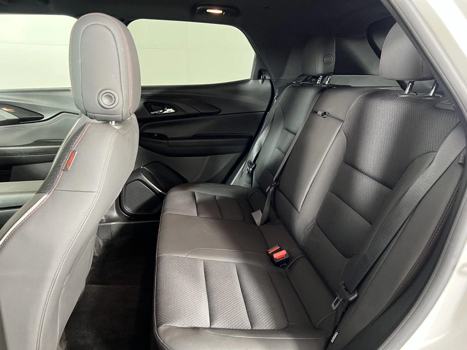 Used 2023 Summit White Chevrolet RS image 14