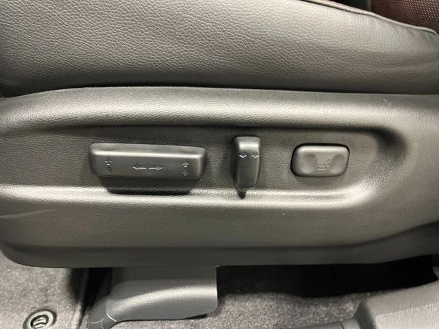 New 2026 Sonic Gray Pearl Honda Black Edition image 16