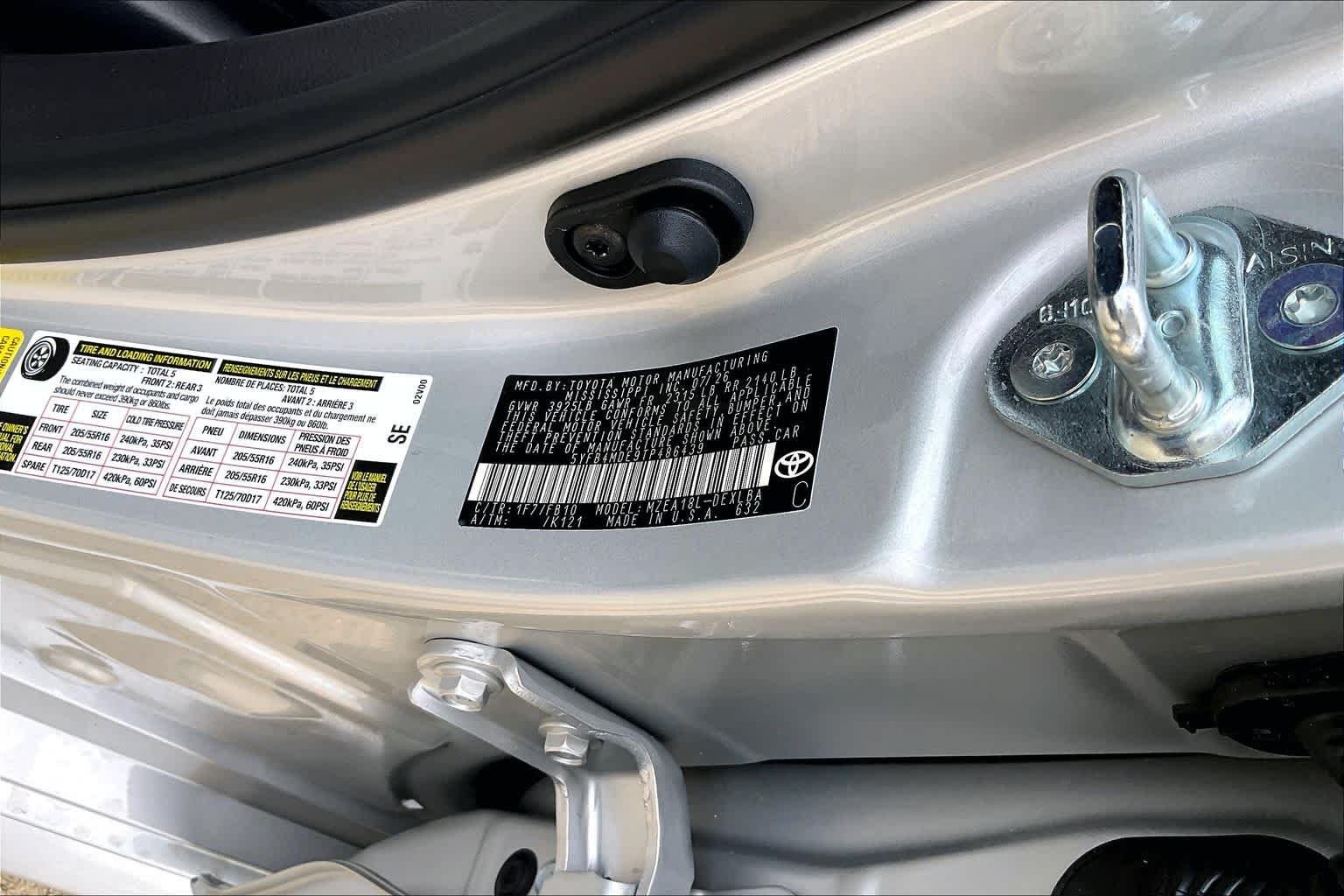 New 2026 Classic Silver Metallic Toyota LE image 21