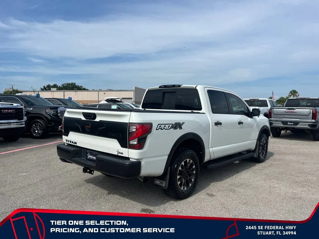 Used 2021 White Nissan Crew Cab PRO-4X 4x4 image 7