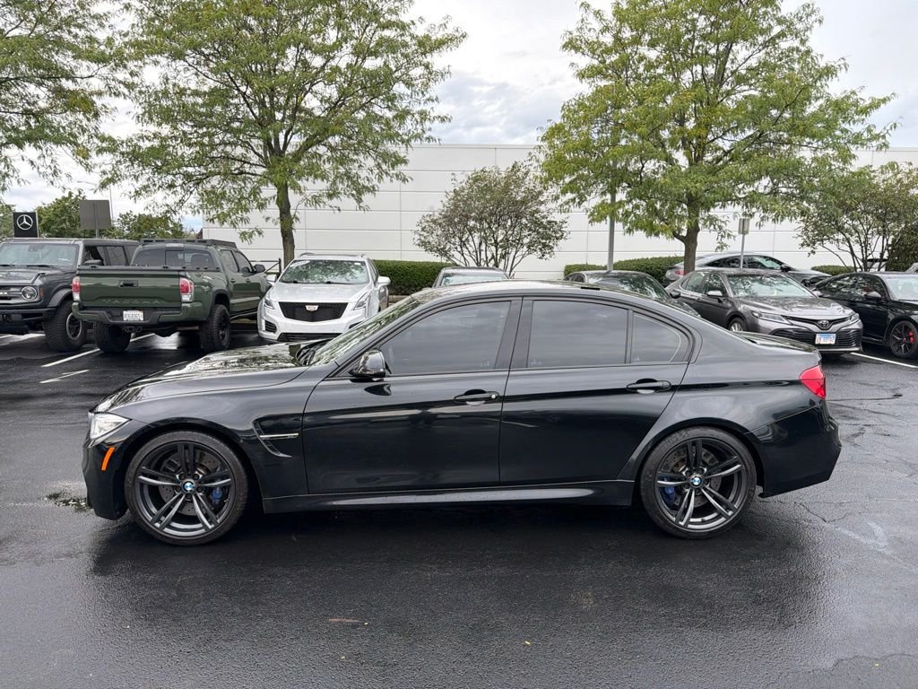 Used 2017 Black Sapphire Metallic BMW Base image 2