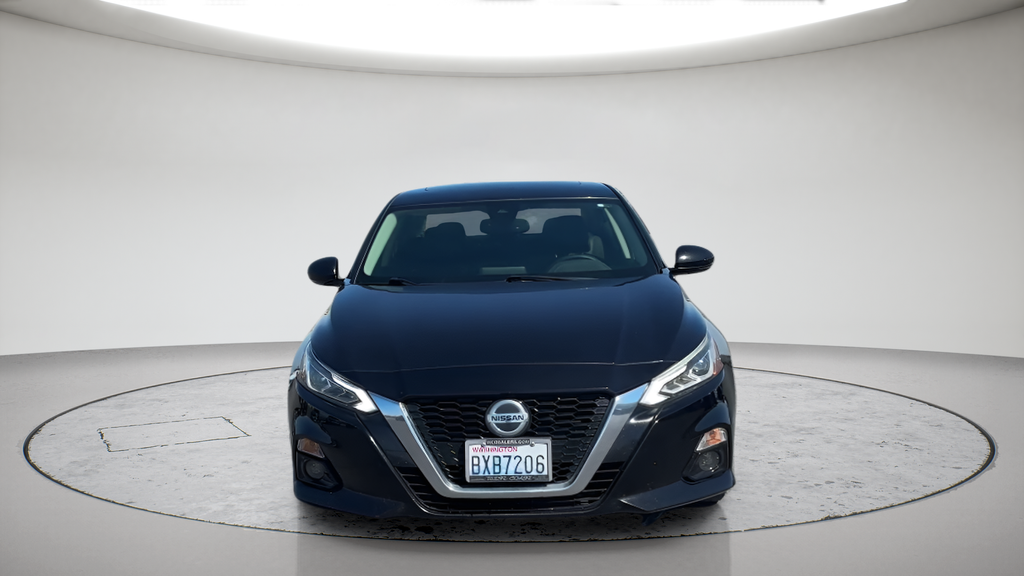 Used 2019 Black Nissan 2.5 SL image 19