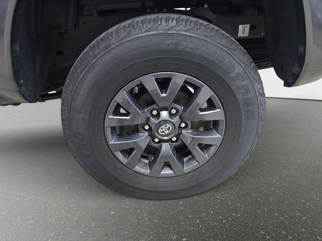 Used 2020 Magnetic Gray Metallic Toyota SR5 image 30