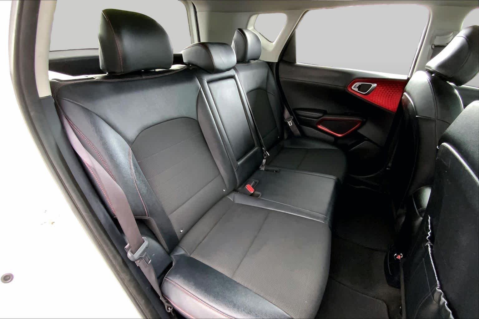 Used 2020 Snow White Pearl Kia GT-Line Turbo image 19